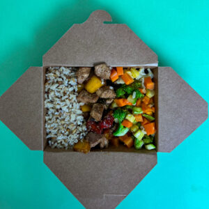 Frango xadrez com arroz 7 grãos e legumes refogados (350g)