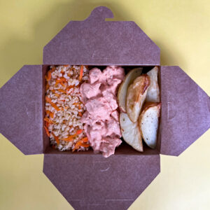 Strogonoff de frango com Arroz integral com Cenoura e Batata rústica (450g)