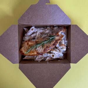 Filé de tilápia com Penne integral ao Molho bechamel (350g)